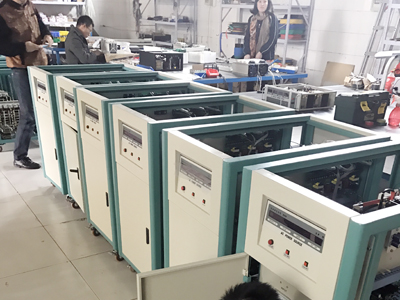中集旗下?lián)P州通利7臺(tái)30KVA四種電壓30KVA變頻電源客戶驗(yàn)收